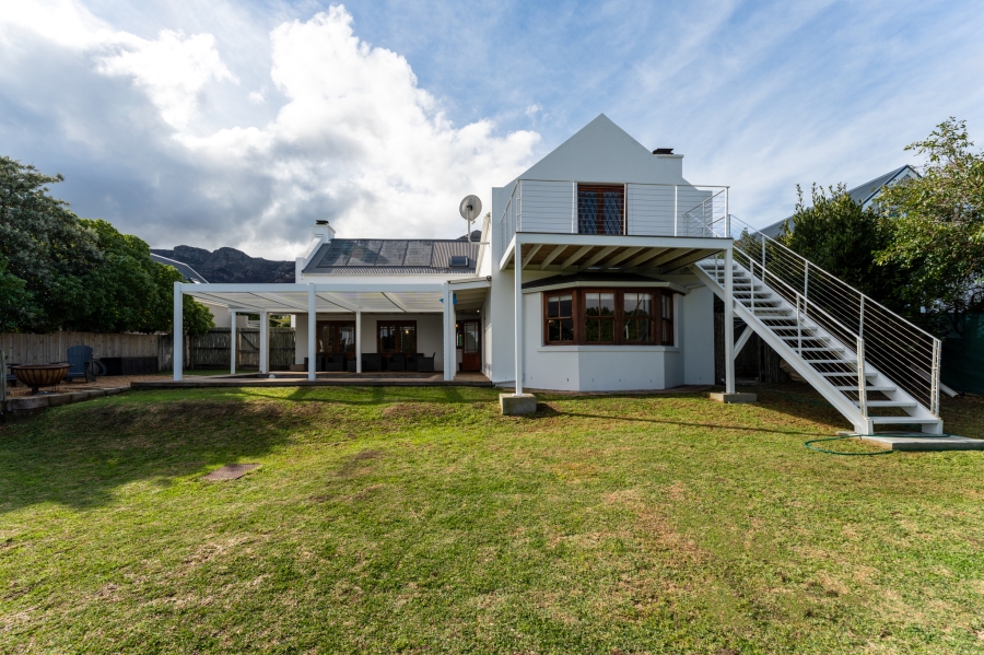 3 Bedroom Property for Sale in Noordhaven Western Cape